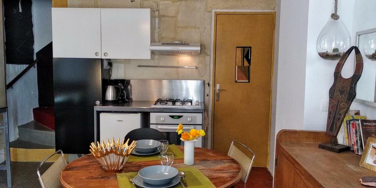 Le Nid Des Arenes Apartment Arles Exterior photo